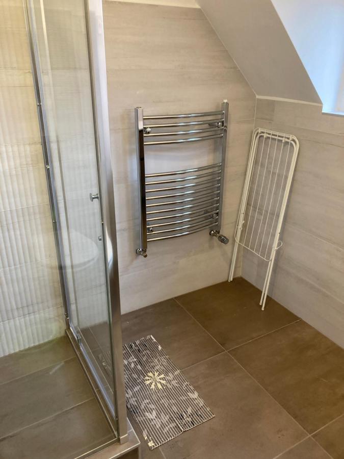Kuenszler Apartmanhaz Zamardi Luaran gambar