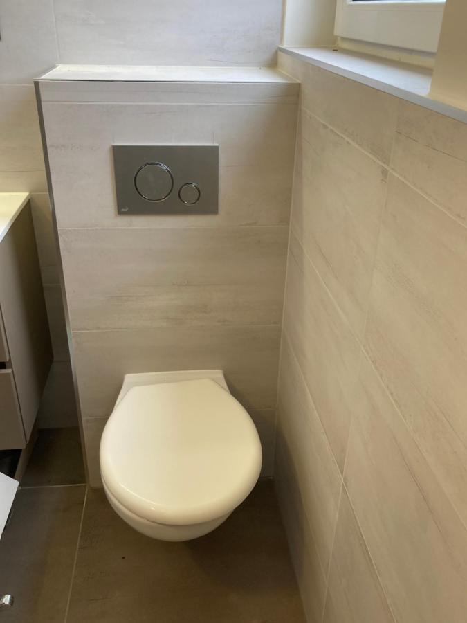 Kuenszler Apartmanhaz Zamardi Luaran gambar
