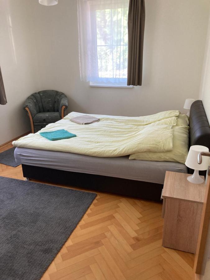 Kuenszler Apartmanhaz Zamardi Luaran gambar