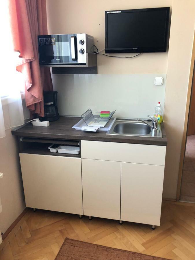 Kuenszler Apartmanhaz Zamardi Luaran gambar